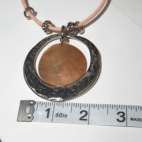 Chico's Shell Shine Statement Necklace NWT - Picture 9 of 11